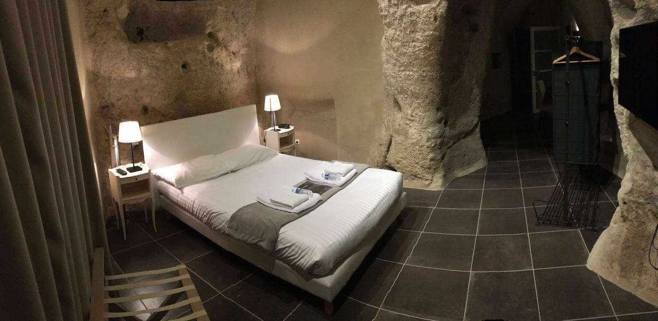 Rocaminori Hotel Louresse-Rochemenier Buitenkant foto